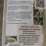 Masseria Pallanzano Con Piscina Lantgård