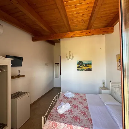 Masseria Pallanzano Con Piscina * オートラント