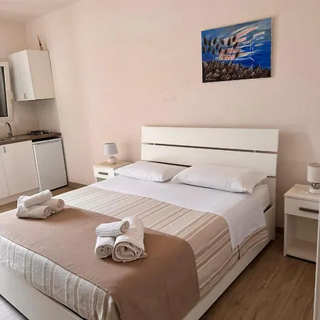 Vakantieboerderij Masseria Pallanzano Con Piscina *