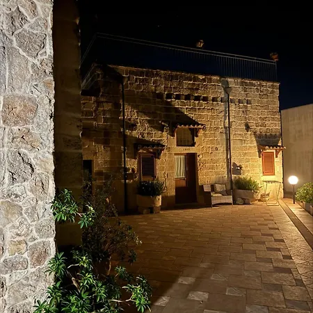 Vakantieboerderij Masseria Pallanzano Con Piscina